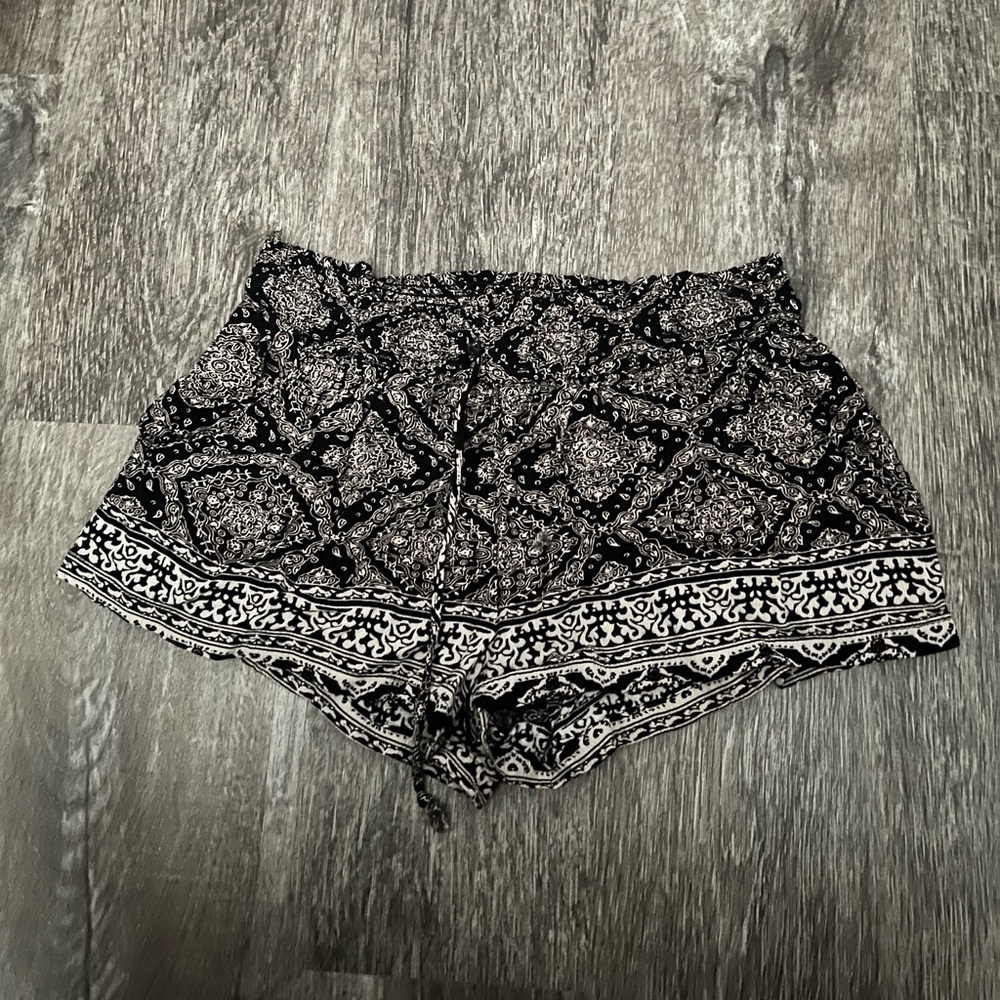 Bohemian flowy shorts